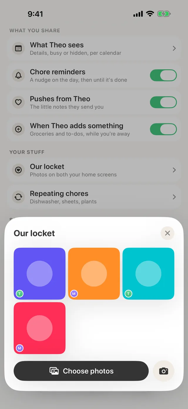 Our locket: four photos to share on both Home Screens
